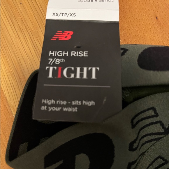 New Balance Dark Green Performance Leggings - Picture 3 of 3